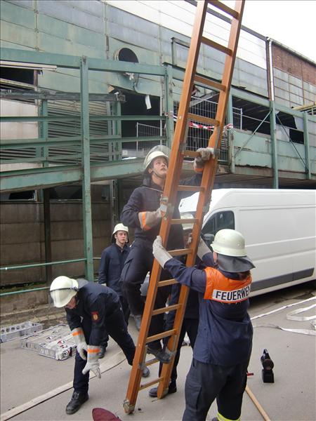 TM2A2010 026