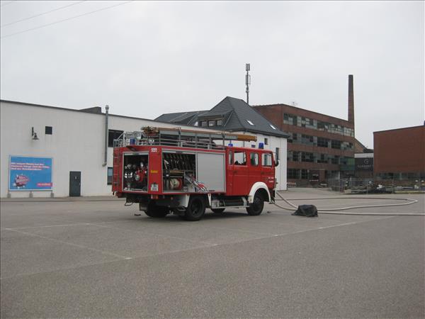2013TM1 059