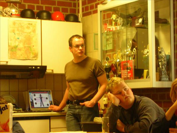 image 003
